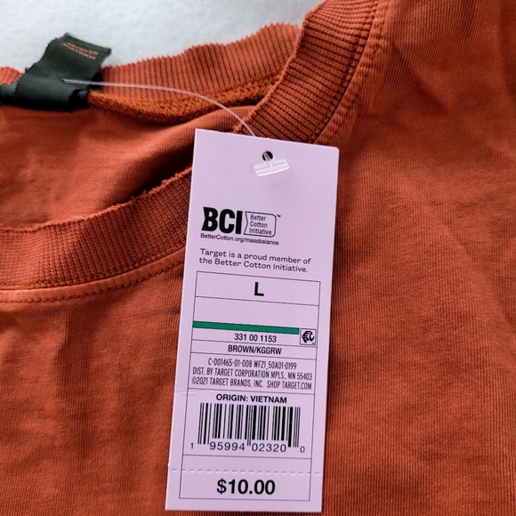 NWT Basic Crop Tee. Size M. Images show a size L that sold privately. - Picture 15 of 16
